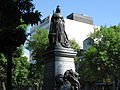 Queen Victoria statue, Gore Park