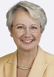 Almanya Eğitim Bakanı Annette Schavan