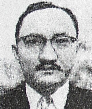 A halftoned image of a man with short hair and glasses looking ahead.