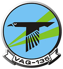VAQ-135 (Логотип) .jpg