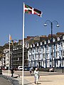 Aberystwytheko itsas pasealekuko ikurrina.