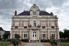 Het gemeentehuis te Beaufort-en-Vallée