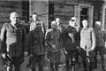 Il generale Ernst Busch (primo a sinistra) in Unione Sovietica nel maggio del 1944