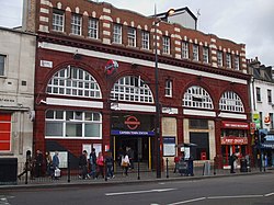 Vstup do stanice Camden Town