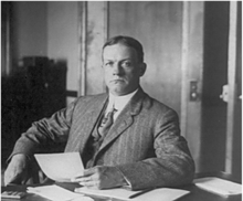 Earl Rogers c.1911 crop.png