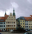 Brunnendenkmal und Petrikirche