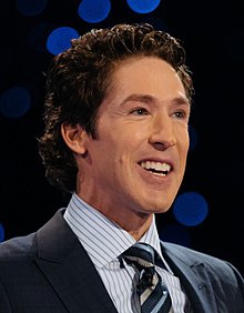 Joel Osteen Preaching (cropped).jpg