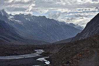 NH-505 runs along Chandra riverbed below Batal