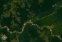 A Sankuru folyó (jobbra fent) torkolata a Kasai folyónál, (űrfelvétel)