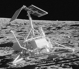 Surveyor 3 on Moon.jpg