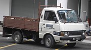 HiAce pickup, facelift variation with mock grille