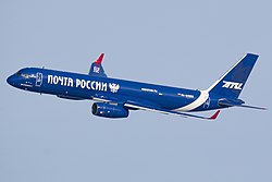 Für die Post Russlands betriebene Tupolew Tu-204C der Aviastar-TU