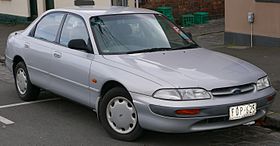 1993 Ford Telstar (AX) GLX sedan (2015-07-16) 01.jpg