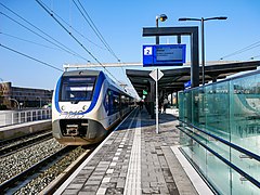 Driebergen-Rijsenburg, Zug der NS-Baureihe SLT am Bahnhof Driebergen-Zeist