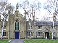 Almshouses, East Sheen - geograph.org.uk - 1227748.jpg