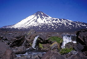 Вулкан Антуко (14 ноября 2006 г.).