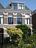 Onderdeel van een bouwblok van 3 woningen