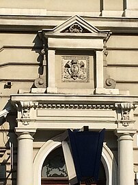 Detail of the adorned gate