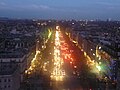 Die Avenue des Champs-Élysées vom Triumphbogen