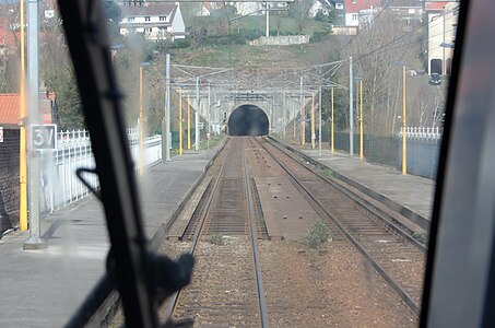 Gare de Boulogne-Tintelleries et aperçu du tunnel d'Odre (2015).