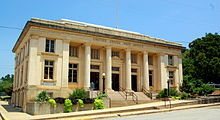 Mineral Wells, Texas, post office, built between 1911 and 1913 Historic Post Office in Mineral Wells, Texas.JPG