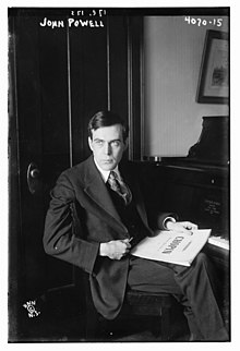John Powell at piano in 1916.jpg