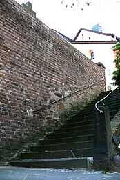 Kirchentreppe Ostaufgang