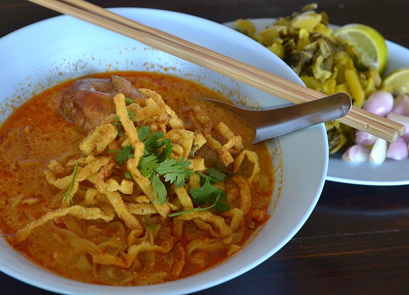 File:Khao soi kai.JPG