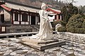 Estátua de Yang Guifei na piscina de Huaqing .