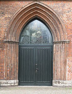 Portal der Totentanzkapelle