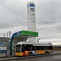 Citaro FuelCELL-Hybrid bij het tanken van waterstof. Stuttgarter Straßenbahn AG