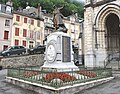 Le monument aux morts municipal.