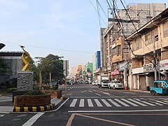 Naga City proper, Gen. Luna-Plaza Rizal buildings