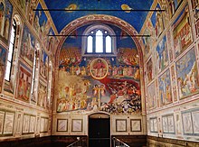 Scrovegni Chapel in Padua Padova Cappella degli Scrovegni Innen Langhaus West 4.jpg