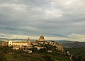 Il castello e S. Maria degli Angeli vista dal quartiere di S. Francesco