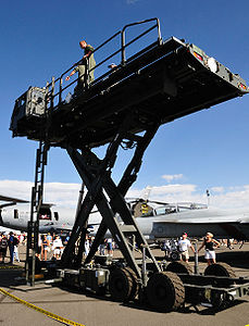 A US Air Force cargo lifter