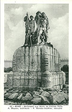 Paul Moreau-Vauthier, Monument aux héros de l'Armée noire (1924, détruit en 1940), Reims.