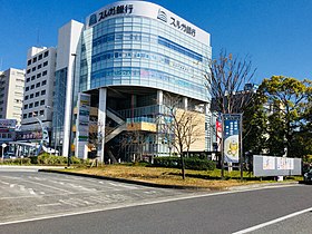 東口駅前