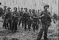 Soldats de l'US Army au retour d'une patrouille près d'Arawe en décembre 1943.