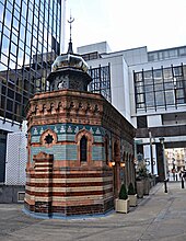 The entrance kiosk to the underground Victorian Turkish bath in the churchyard Victorian Bath House (46583161602).jpg