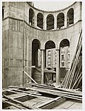 Le chantier de l'église en 1928.