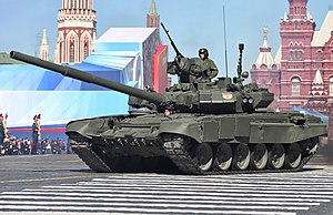 Ruský T-90A na přehlídce v roce 2013