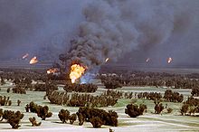 Kuwaiti oil fires set by retreating Iraqi forces in 1991. BrennendeOelquellenKuwait1991.jpg