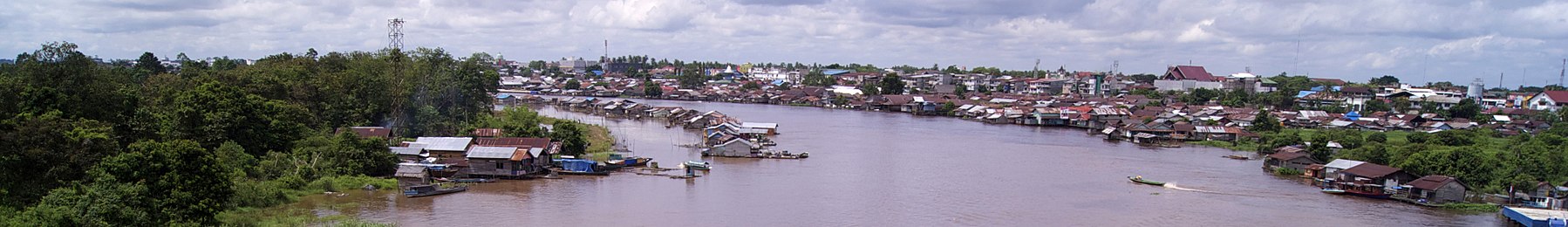 Sungai di Palangkaraya, Kalimantan Tengah