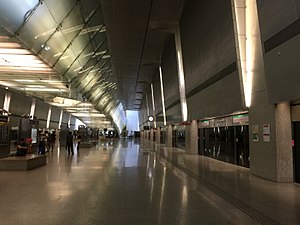 Станция метро Changi Airport (EWL - Changi Branch) - Платформа A.jpg