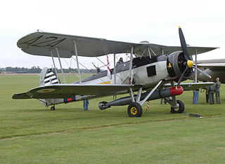 http://upload.wikimedia.org/wikipedia/commons/thumb/7/79/Fairey_Swordfish_on_Airfield.jpg/320px-Fairey_Swordfish_on_Airfield.jpg