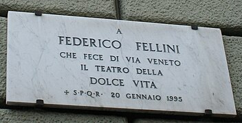 Dedicatory plaque to Federico Fellini on Via Veneto