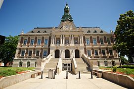 La cour de justice de Grand Island, 4e ville de l'État.