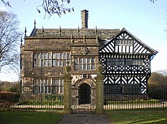 Hall i' th' Wood - geograph.org.uk - 1223940.jpg