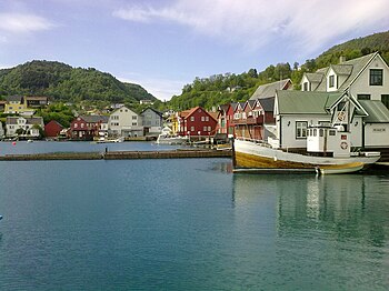 English: The harbour in Våge, located in the m...